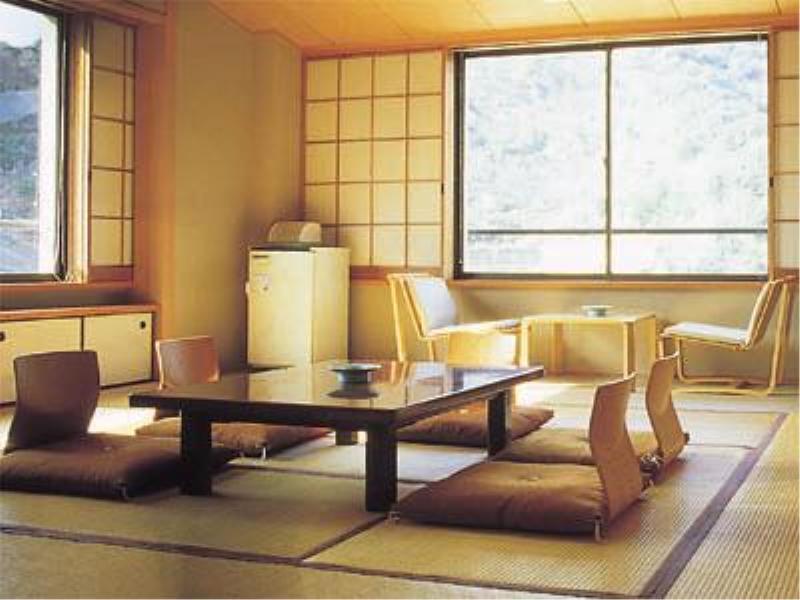 Nakamasu Ryokan Такео Екстериор снимка