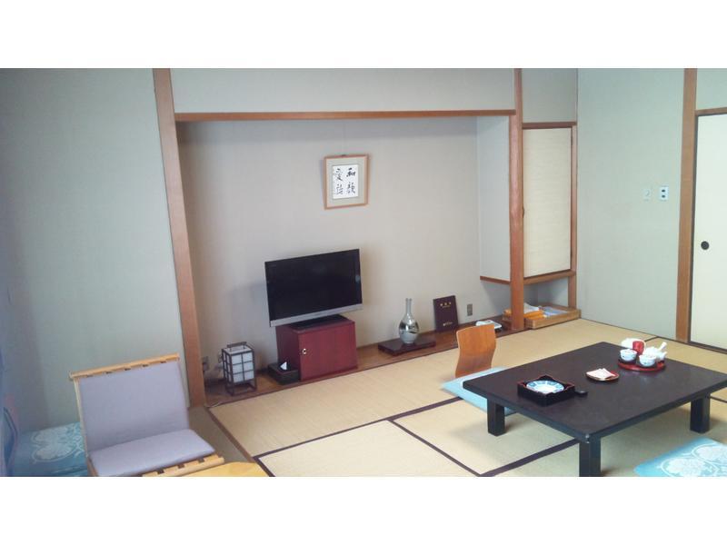 Nakamasu Ryokan Такео Екстериор снимка